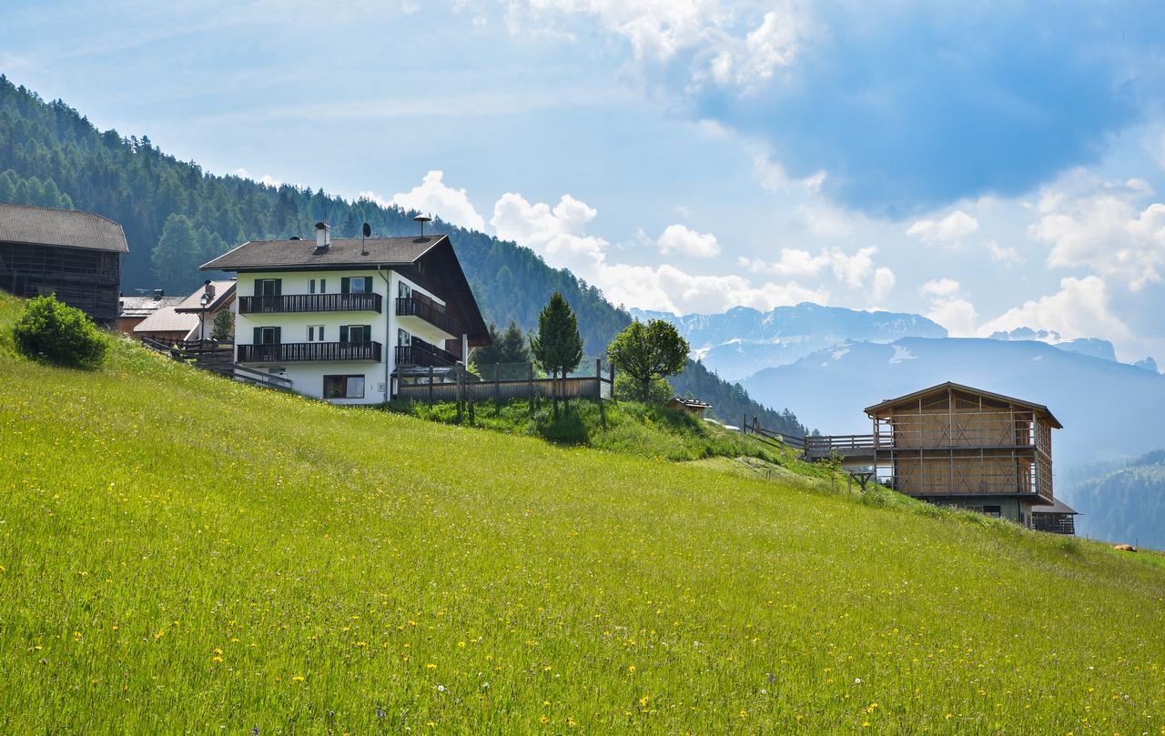 Albergo Somont Ortisei Exterior photo